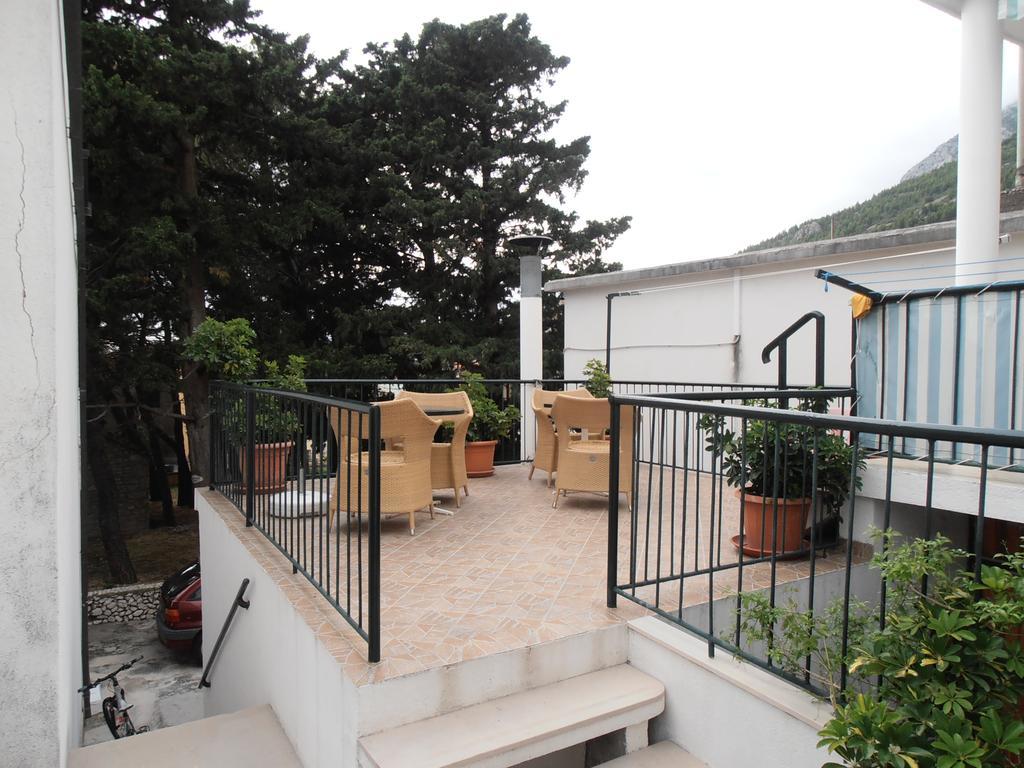 Apartment Perovic Baska Voda Exterior photo