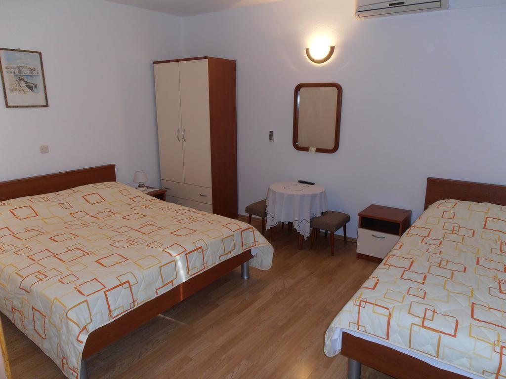 Apartment Perovic Baska Voda Exterior photo