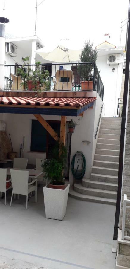Apartment Perovic Baska Voda Exterior photo