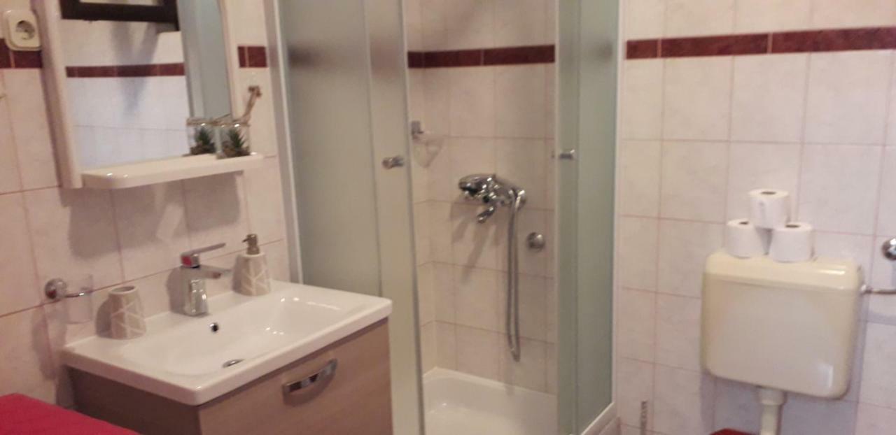 Apartment Perovic Baska Voda Exterior photo